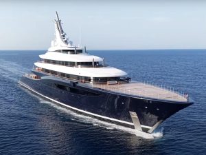 Inside the Iconic Feadship Yachts: Craftsmanship and Performance