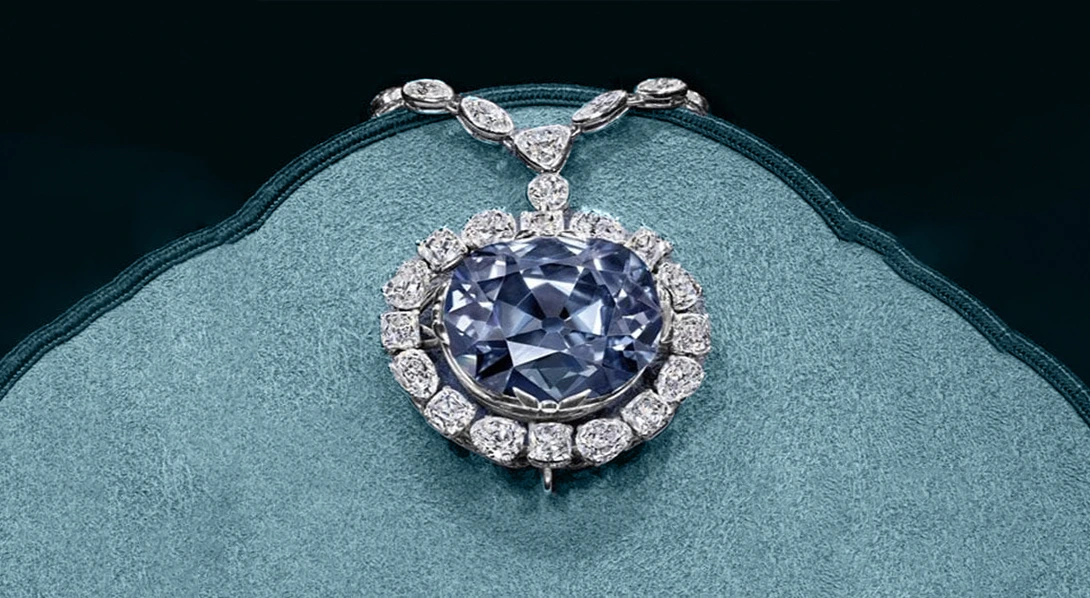 The allure of rare gemstones extends beyond beauty and investment—it also attracts intrigue, mystery, and sometimes crime. Legendary gemstone heists have captured public imagination for centuries, intertwining luxury, history, and high-stakes drama. For millionaires and collectors, understanding these incidents provides both cautionary lessons and insight into the enduring fascination with rare jewels. One of the most notorious cases is the Hope Diamond, a 45.52-carat blue diamond famed for its alleged curse. Over centuries, it passed through royal families and wealthy collectors, occasionally disappearing under mysterious circumstances. Its story underscores the blend of mystique, rarity, and historical significance that can elevate a gem’s value far beyond its material worth. The Cartier Diamond Heist of 1974 in Paris demonstrated the vulnerability of even the most secure luxury establishments. Thieves infiltrated Cartier’s vaults, making off with rare diamonds and sapphires. Though some pieces were recovered, the incident heightened awareness of security protocols and the need for insured, well-documented collections—a critical consideration for investors today. The Bling Ring, a modern example, targeted celebrity-owned jewelry, highlighting how fame amplifies a gemstone’s desirability. Unique or historically significant pieces often carry stories that appeal to collectors, but they also attract risk. High-net-worth buyers must balance passion with protection, ensuring proper insurance, secure storage, and discreet transactions. Beyond theft, certain jewels have disappeared under mysterious circumstances, enhancing their lore. The Blue Diamond of the Crown of Portugal vanished in the early 20th century, sparking decades of speculation. Such mysteries often increase collector interest, with provenance and legend contributing to long-term value. Auction houses now play a vital role in legitimizing ownership and safeguarding gemstones. Christie’s, Sotheby’s, and Phillips meticulously verify provenance, history, and authenticity. Collectors are increasingly aware that rare gemstones are not just financial assets—they are historical artifacts with stories that may include intrigue, theft, or recovery. In conclusion, gemstone heists and mysteries add an aura of drama to the luxury market. For investors, understanding these stories is not merely entertaining—it provides a framework for assessing provenance, ensuring security, and appreciating the unique cultural and historical significance that can enhance both personal satisfaction and long-term value.