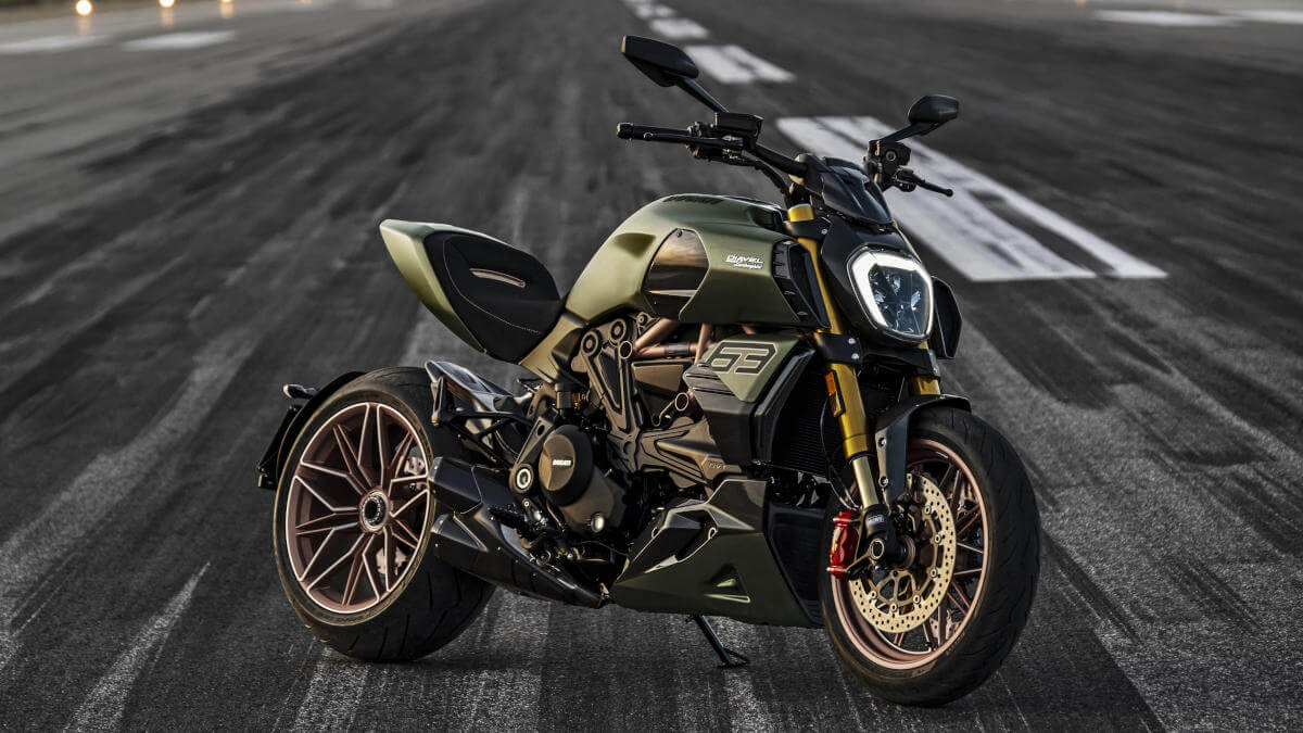 Ducati Diavel 1260 Lamborghini - Superbike Meets Luxury Lifestyle
