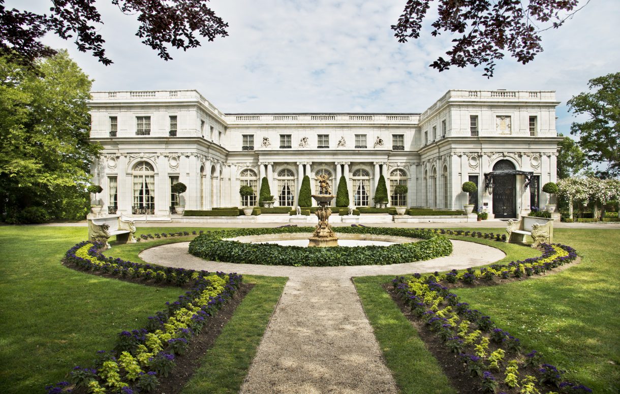 Iconic Mansions with Legendary Histories