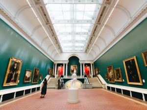 The Art Market and High-End Collectibles: Why the Wealthy Invest in Cultural Masterpieces