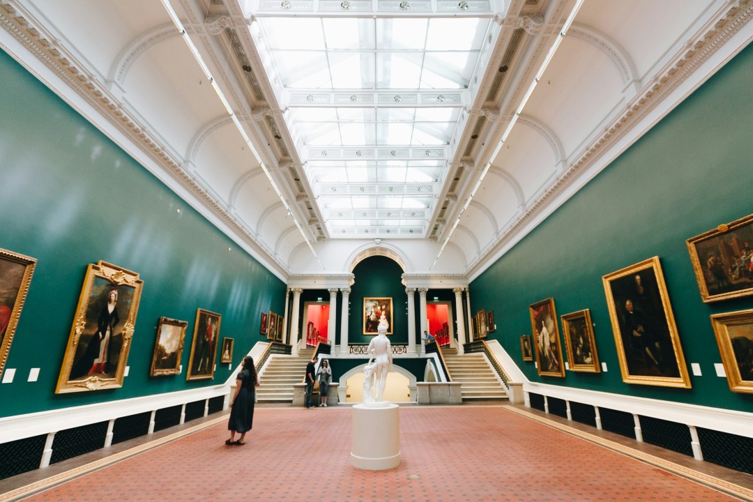 The Art Market and High-End Collectibles: Why the Wealthy Invest in Cultural Masterpieces