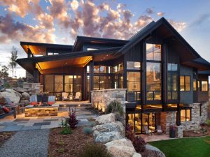 The Role of Smart Home Technology in Ultra-Luxury Estates