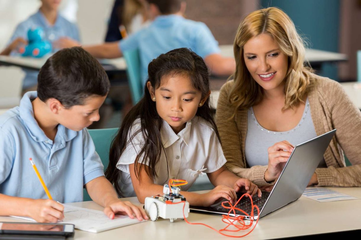 Luxury Education and Private Learning Experiences for Affluent Families