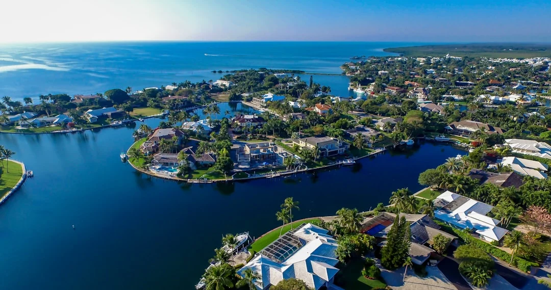 Investing in Luxury Real Estate: A Beginner's Guide to Buying and Managing