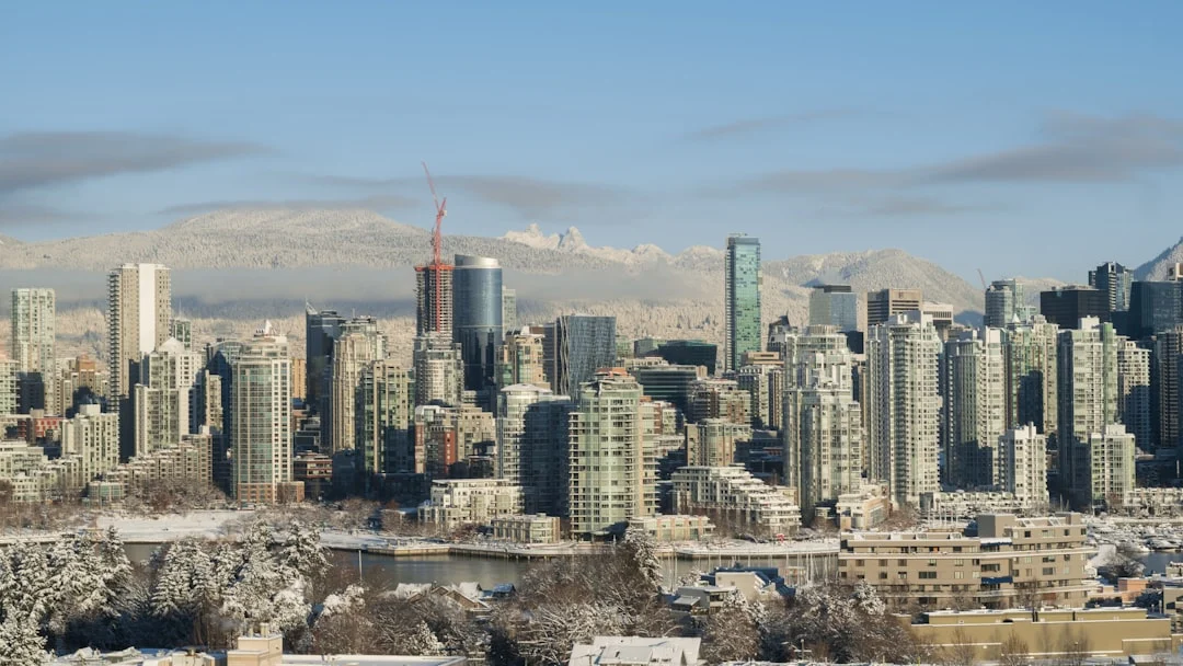 Top 10 cities for wealthy individuals