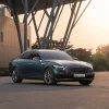 Choosing the ideal electric luxury car for city commuting