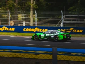 How to choose a hypercar for track days