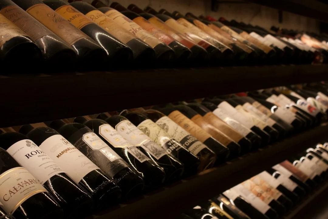 Guide to Buying Rare Vintage Wines on Premium E-Commerce