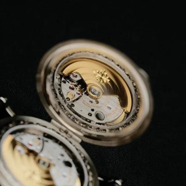 How to Authenticate Swiss Luxury Watches on a Marketplace