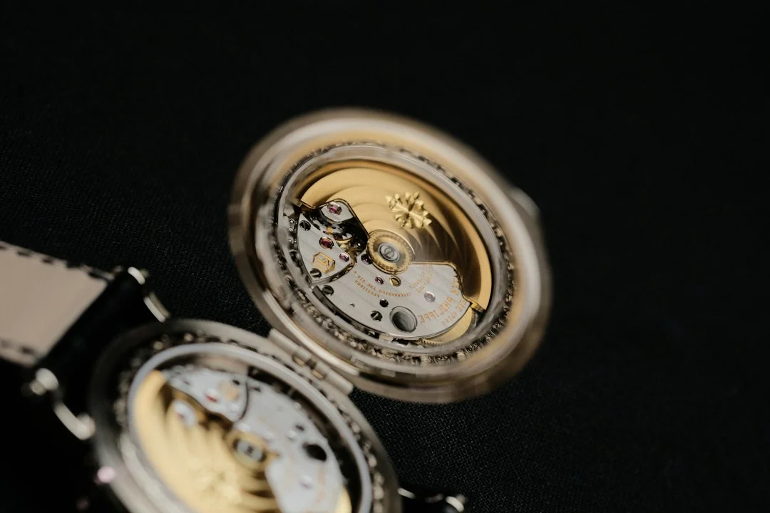 How to Authenticate Swiss Luxury Watches on a Marketplace
